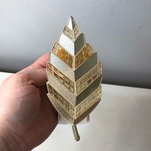 Wall Flower Gold Leaf Plug In Brand New